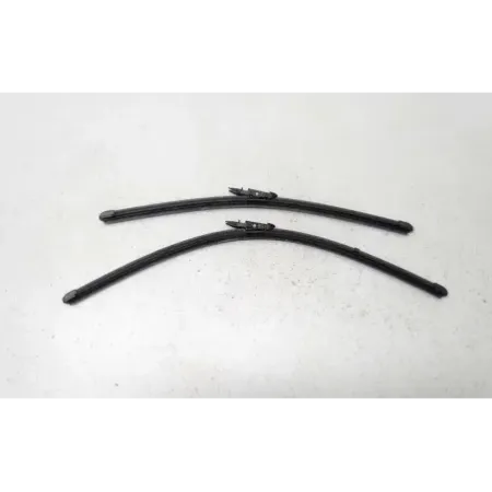 Balais essuie-glace avant