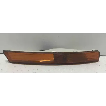 Clignotant avant droit volkswagen passat 3c b6
