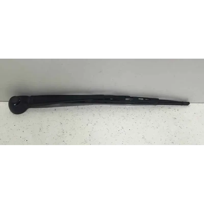 Bras essuie-glace arriere audi a3 8l