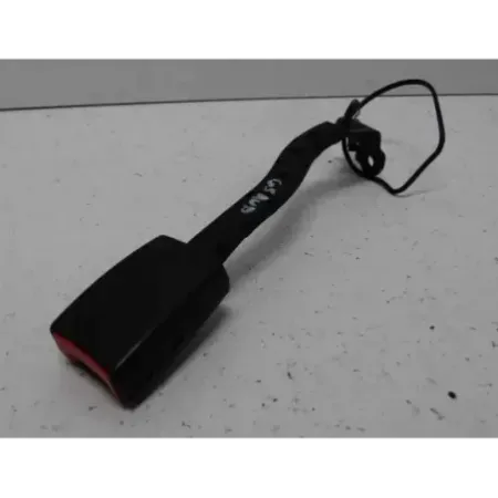 Ancrage ceinture avant droit