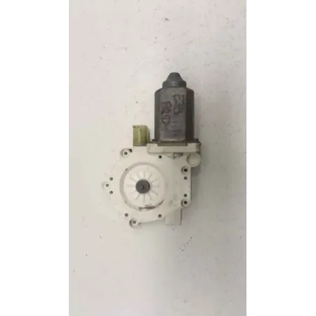 Moteur leve-glace arriere droit
