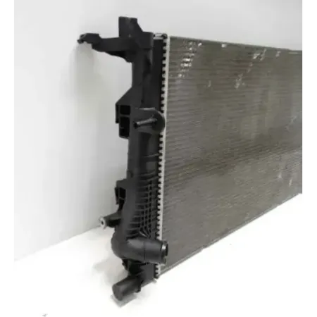 Radiateur eau renault megane