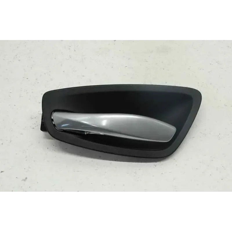 Poignee interieur porte avant gauche bmw serie 1 e87/e81