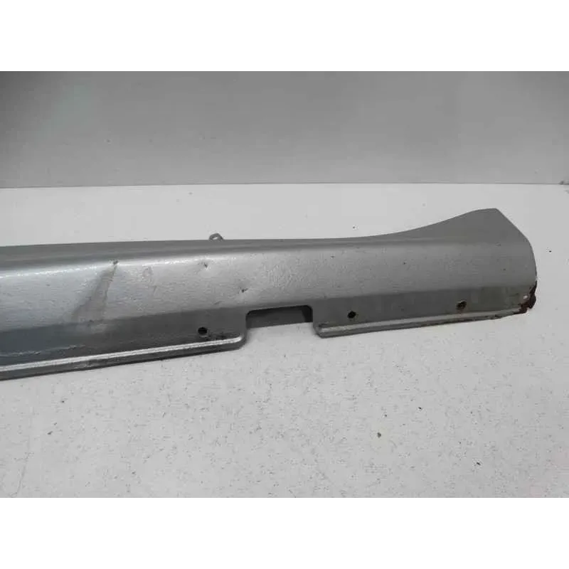 Bas de caisse droit bmw z3