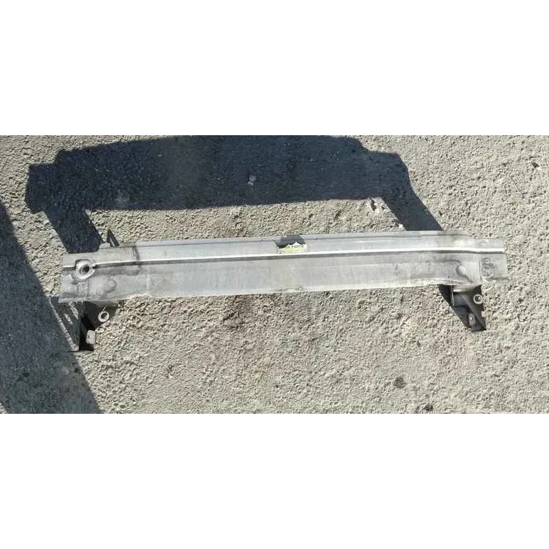 Renfort pare-choc avant audi a1 8x