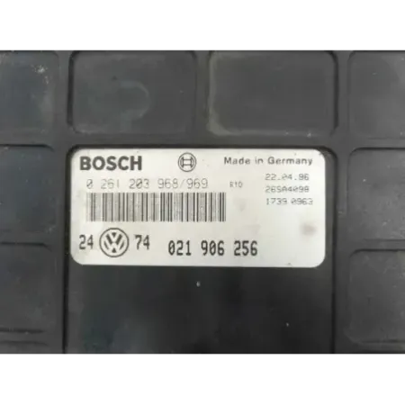 Calculateur moteur volkswagen golf 2 ii