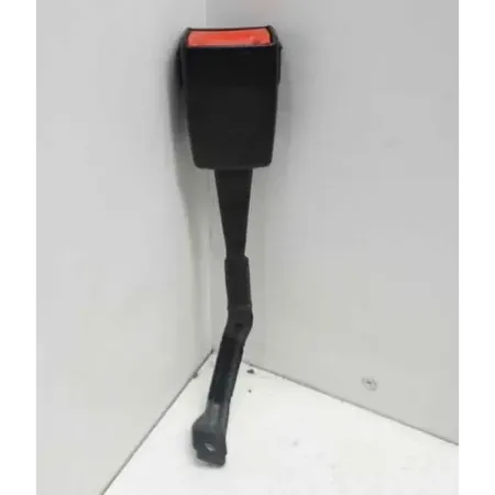 Ancrage ceinture avant droit