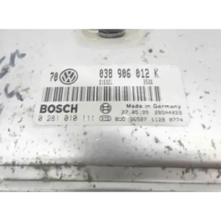 Calculateur moteur volkswagen golf 4 iv