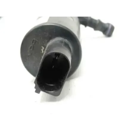 Pompe lave-phare audi 100