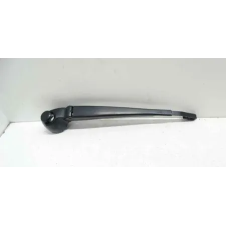 Bras essuie-glace arriere