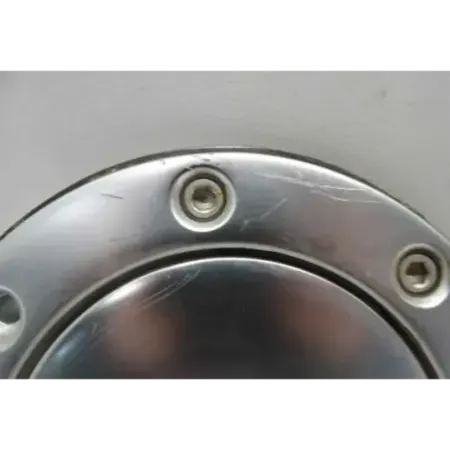 Volet de trappe carburant