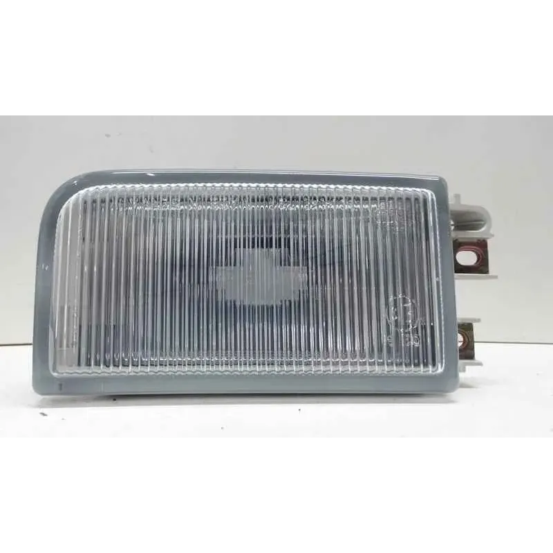 Phare anti-brouillard gauche