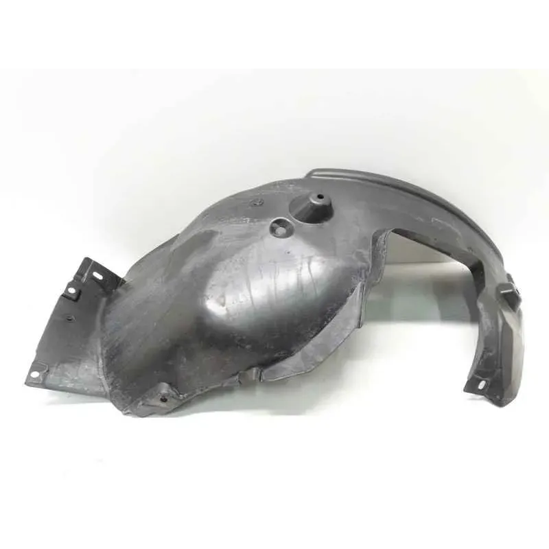 Pare-boue aile avant gauche 2/2