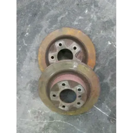 Disque de frein arriere bmw serie 1 e87/e81