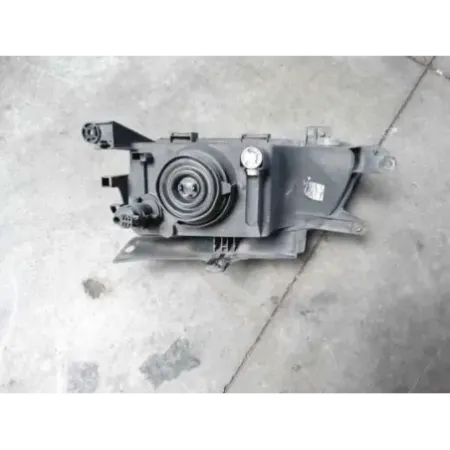 Phare droit citroen berlingo