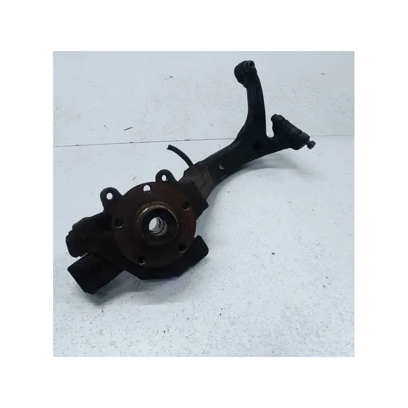 Pivot avant droit audi a4 8d b5