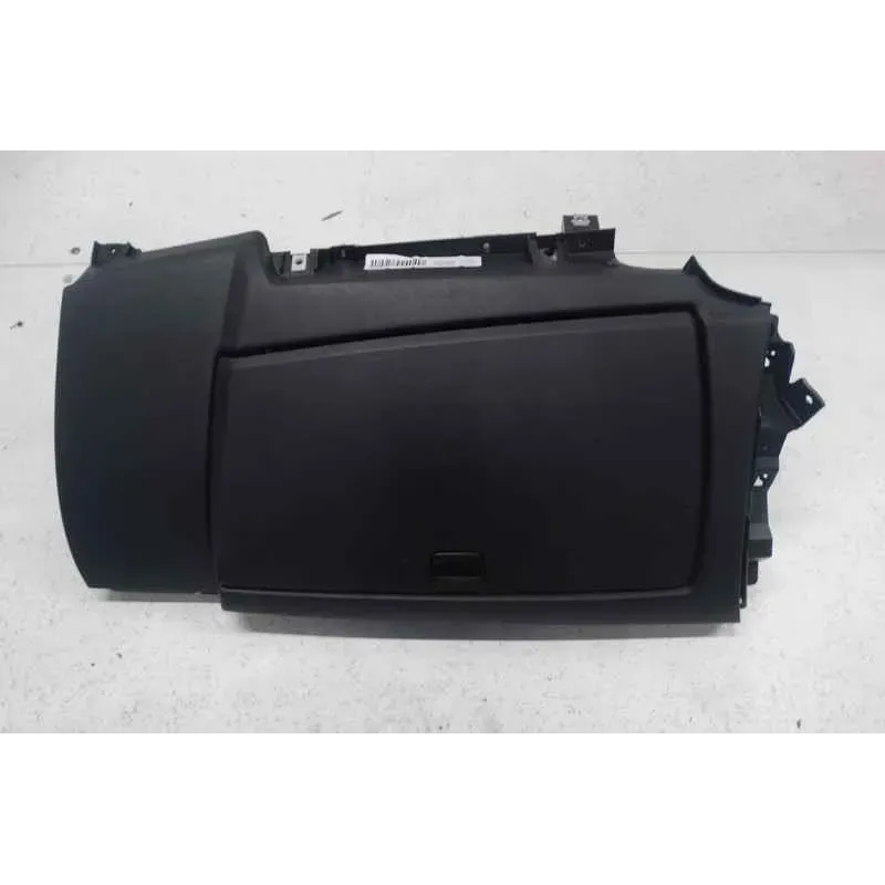 Boite a gants bmw serie 1 e87/e81