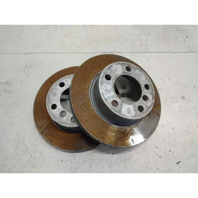 Disque de frein arriere bmw serie 1 e87/e81