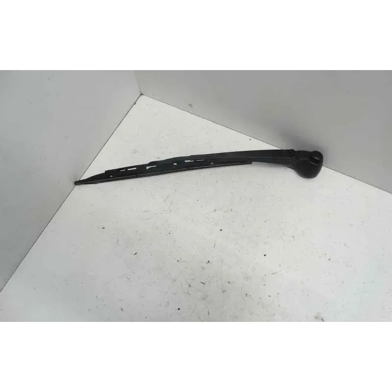 Bras essuie-glace arriere