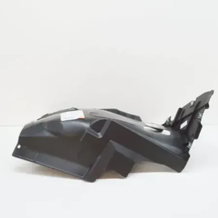 Pare-boue aile avant gauche 1/2