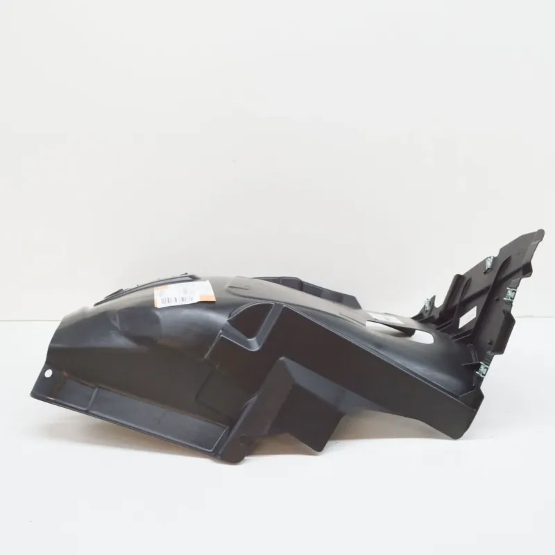 Pare-boue aile avant gauche 1/2