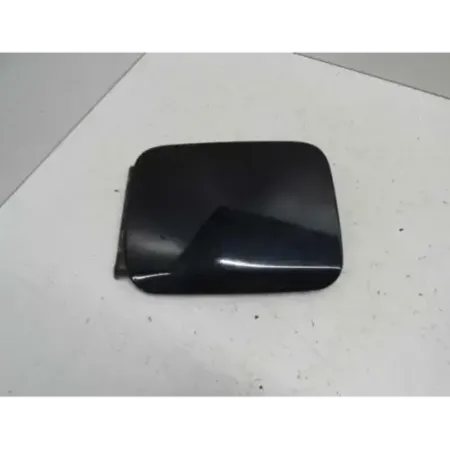 Volet de trappe carburant