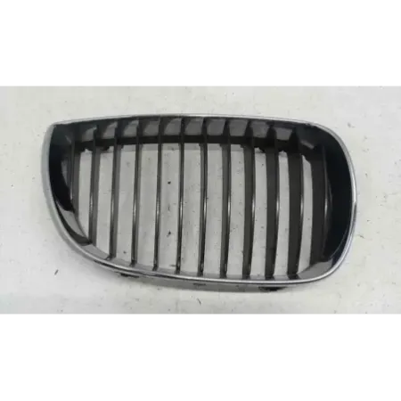 Calandre droit bmw serie 1 e87/e81