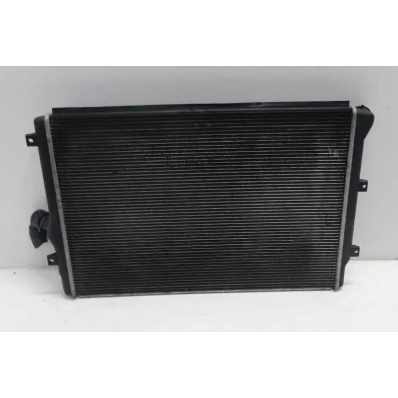 Radiateur eau volkswagen golf 5