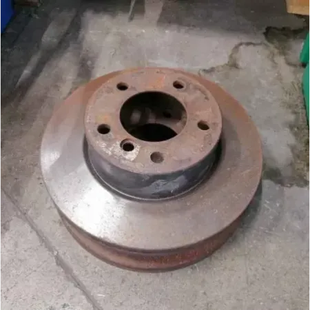 Disque de frein arriere bmw serie 1 e87/e81