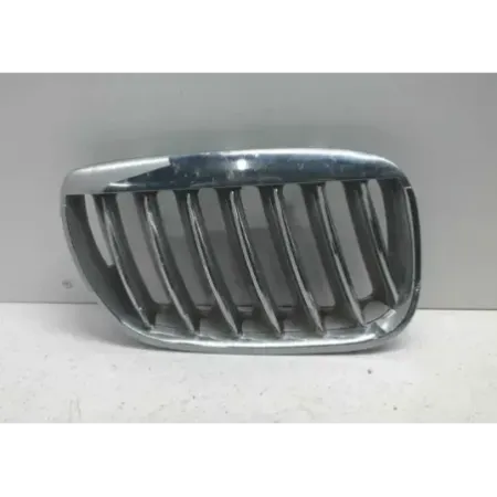 Calandre droit bmw x5 e53