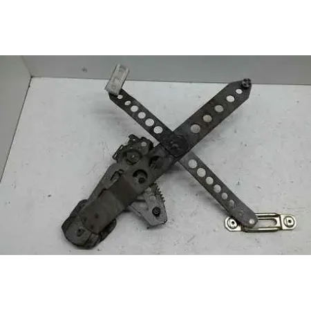 Leve-vitre arriere gauche