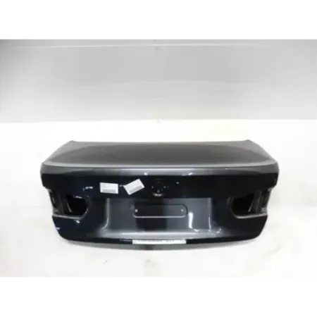 Malle / hayon / coffre