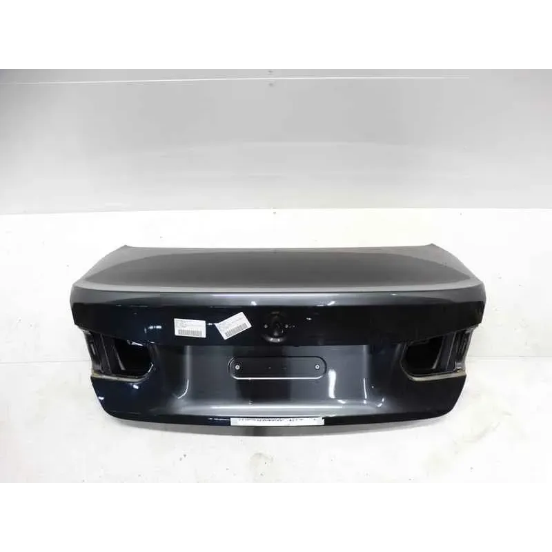 Malle / hayon / coffre