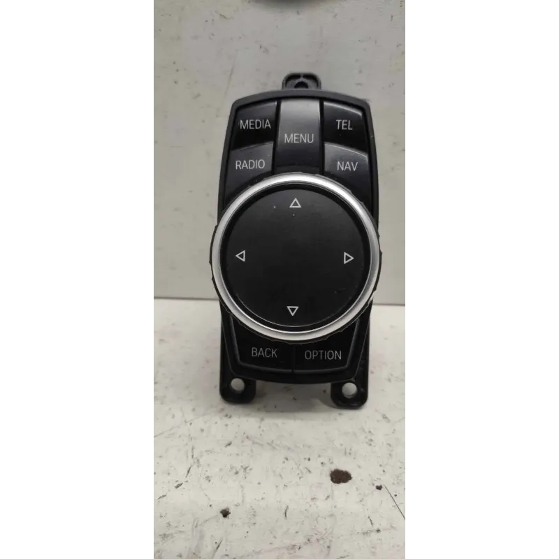 Commande navigation gps bmw serie 1 f20/f21