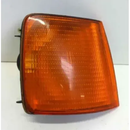 Clignotant avant droit volkswagen passat 31 b3