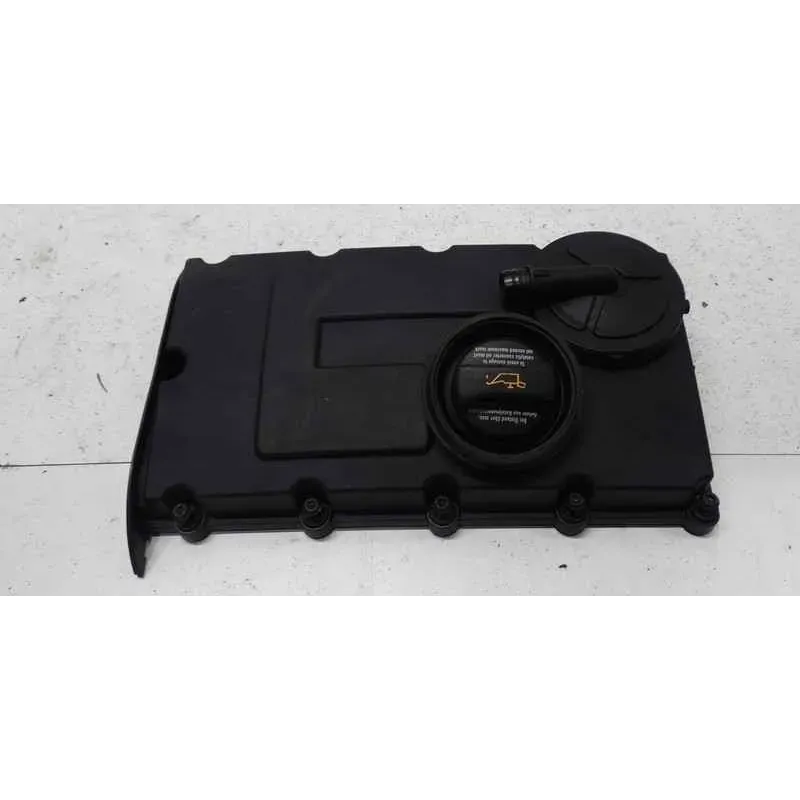 Cache culbuteur volkswagen golf 5 v