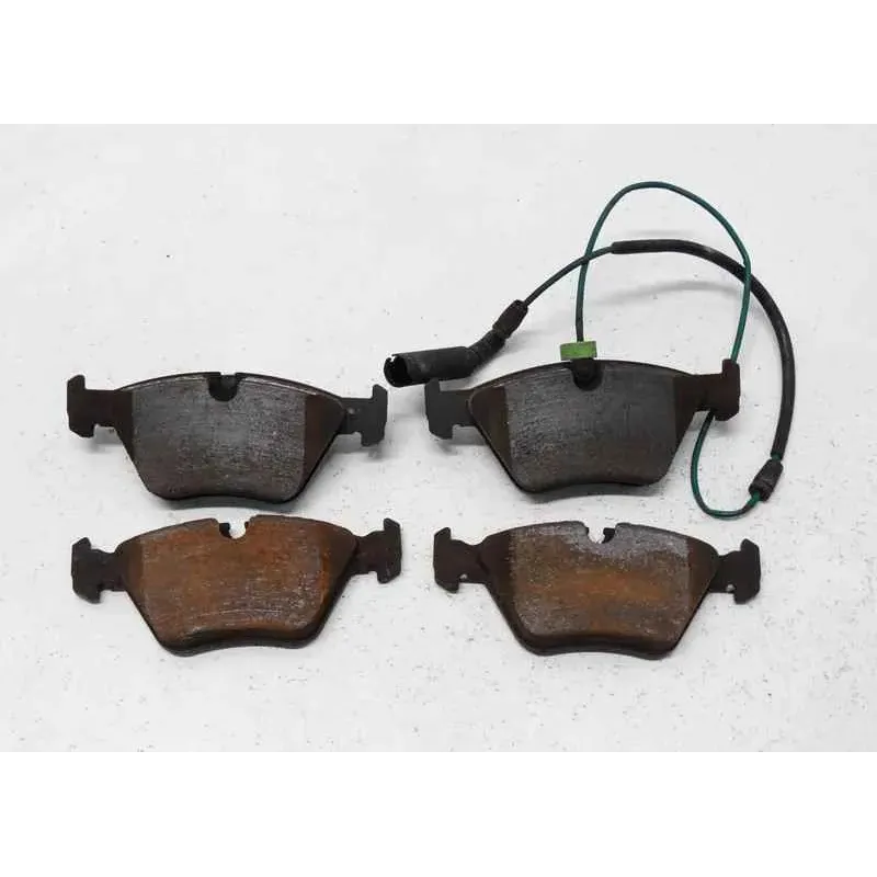 Plaquette frein avant bmw serie 3 e46