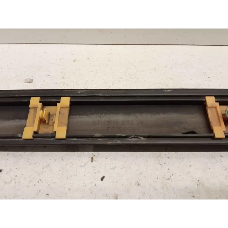 Baguette porte arriere gauche