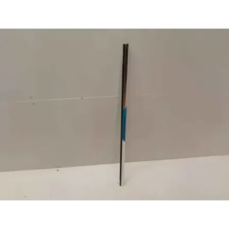 Leche-vitre avec enjoliveur arriere droit