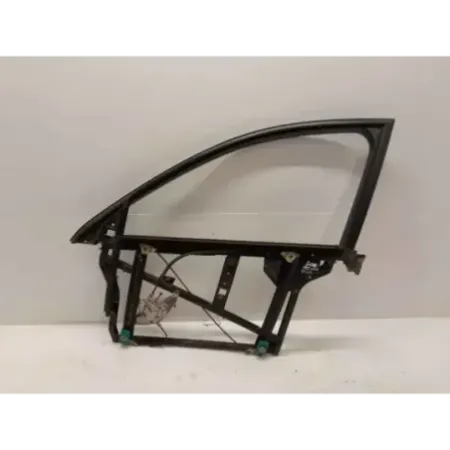 Leve-vitre avant gauche