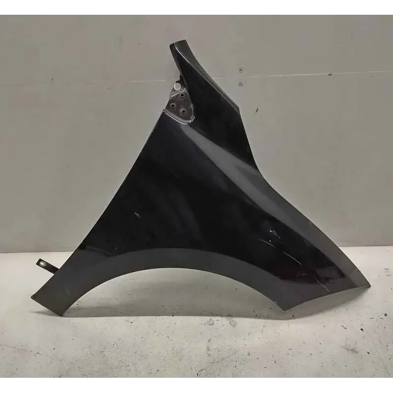 Aile avant droite renault megane