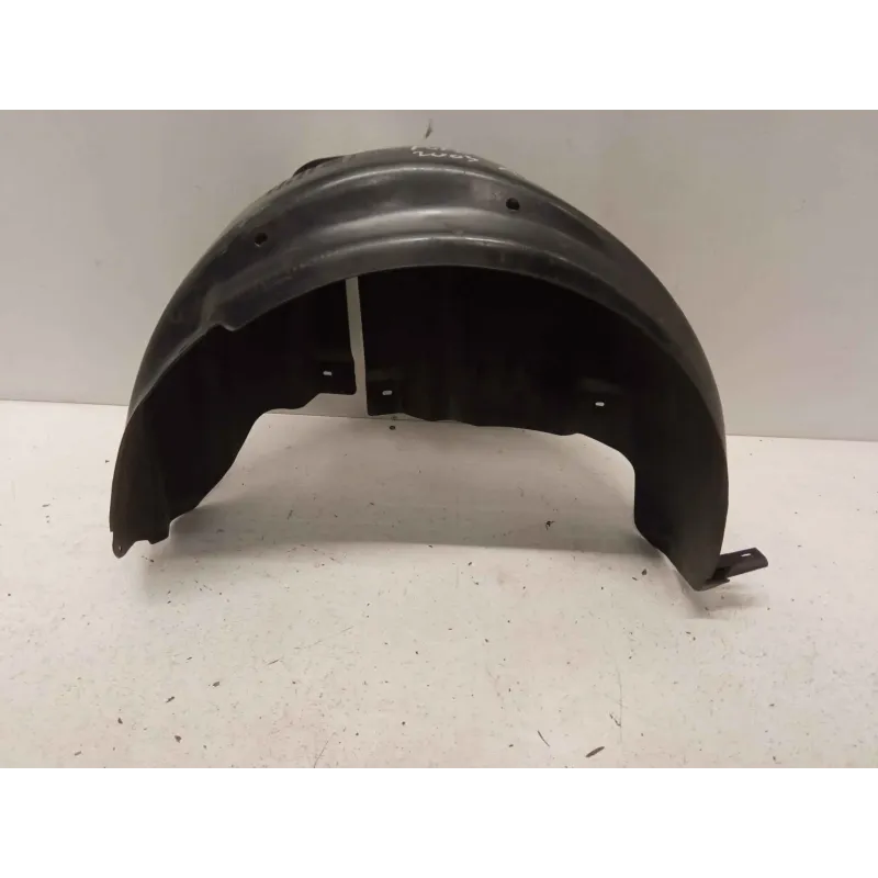 Pare-boue aile arriere droite