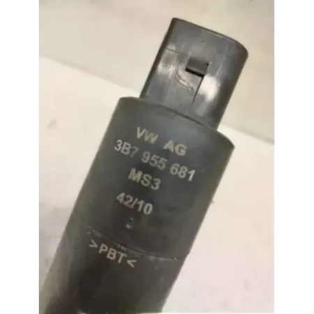 Pompe lave-phare volkswagen eos