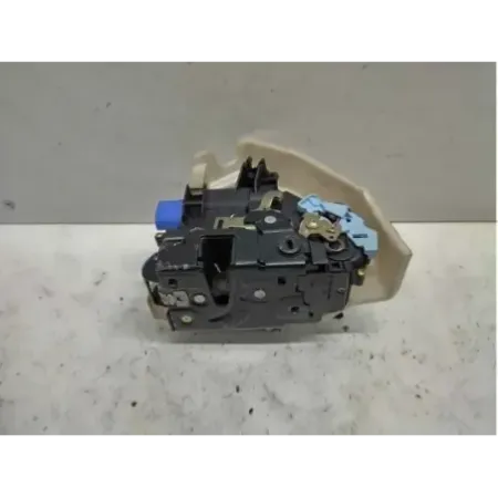 Serrure porte arriere droite volkswagen golf 5 v