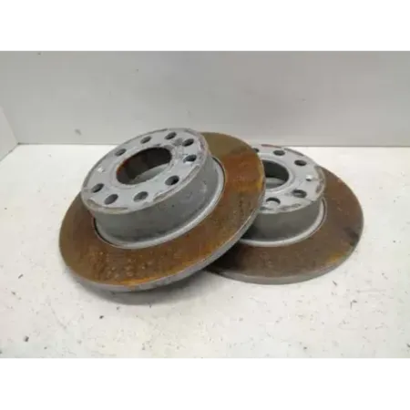 Disque de frein arriere volkswagen golf 5 v