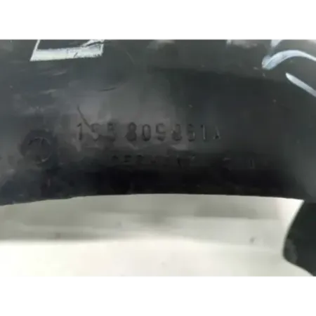 Pare-boue aile avant gauche