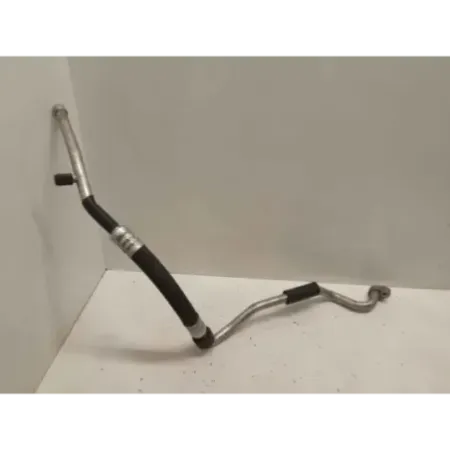 Tuyau compresseur climatisation