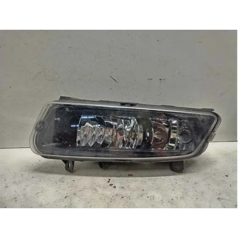 Phare anti-brouillard gauche volkswagen polo 6r/6c v