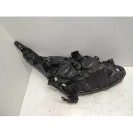 Phare gauche peugeot 208