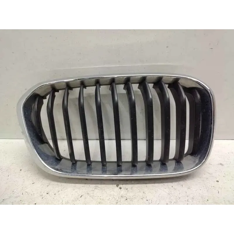 Calandre droit bmw serie 1 f20/f21